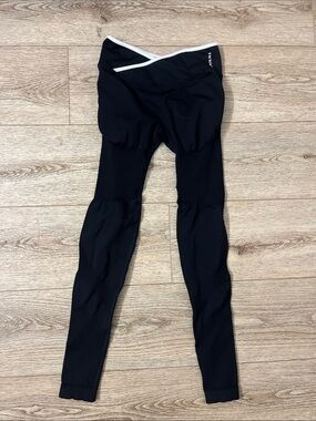 Black Leggings with Crossover Waistband